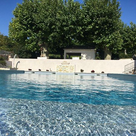 Saint-Julien-de-Peyrolas Domaine Forvent Bed & Breakfast エクステリア 写真
