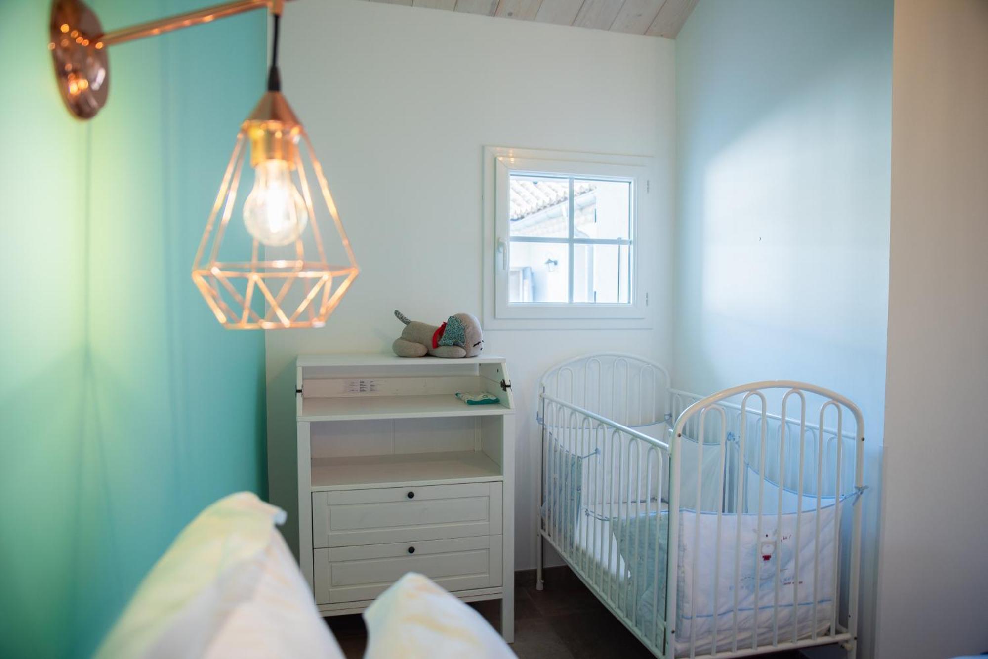 Saint-Julien-de-Peyrolas Domaine Forvent Bed & Breakfast エクステリア 写真