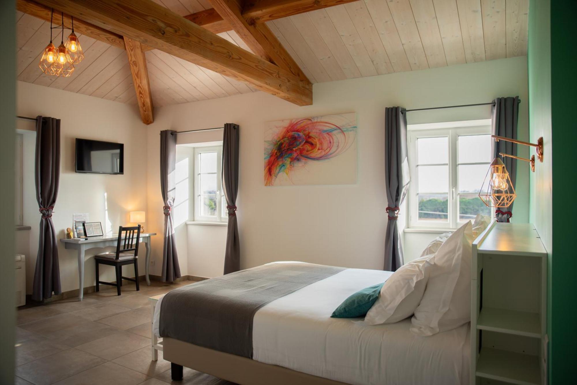 Saint-Julien-de-Peyrolas Domaine Forvent Bed & Breakfast エクステリア 写真