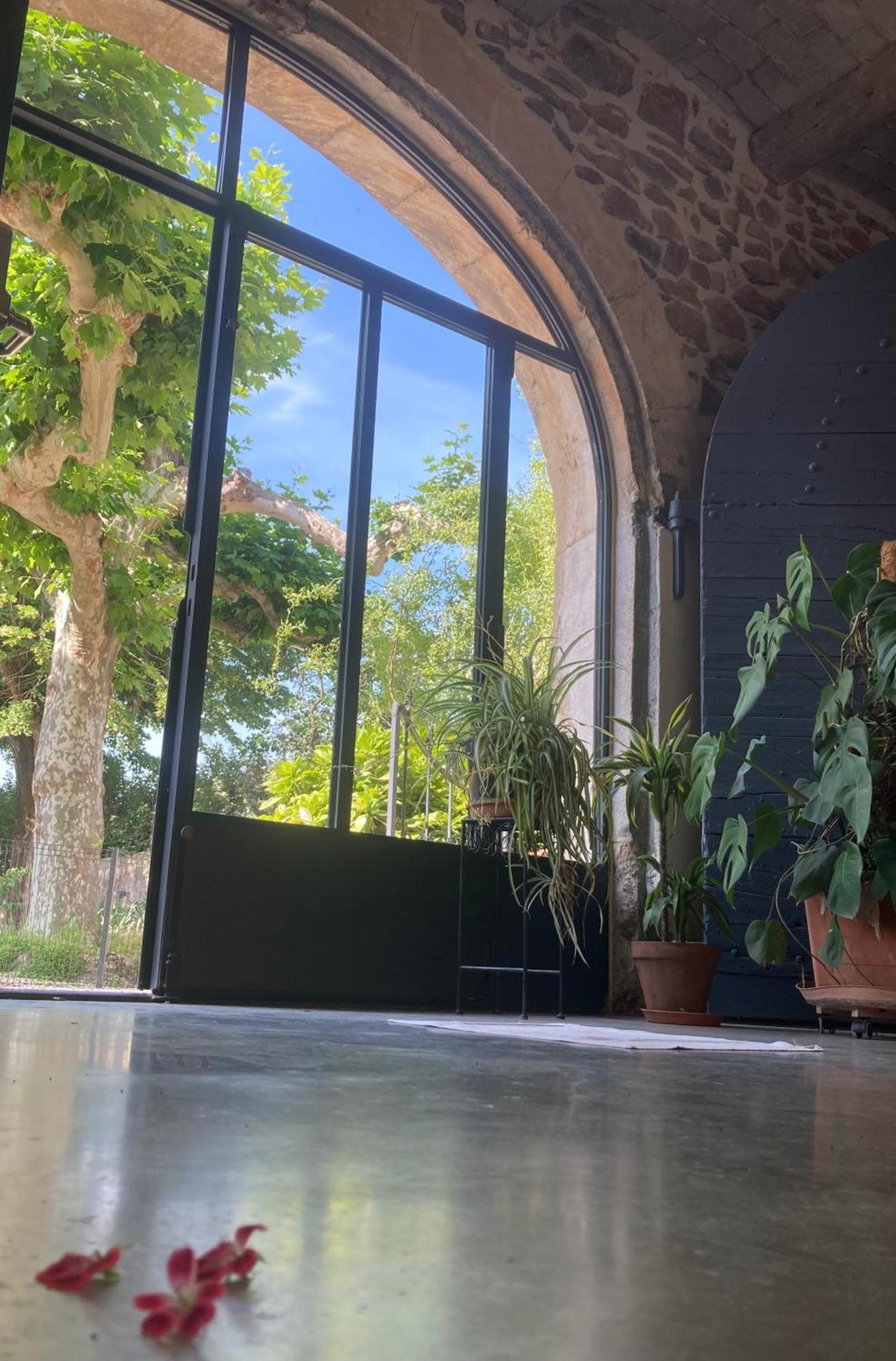 Saint-Julien-de-Peyrolas Domaine Forvent Bed & Breakfast エクステリア 写真