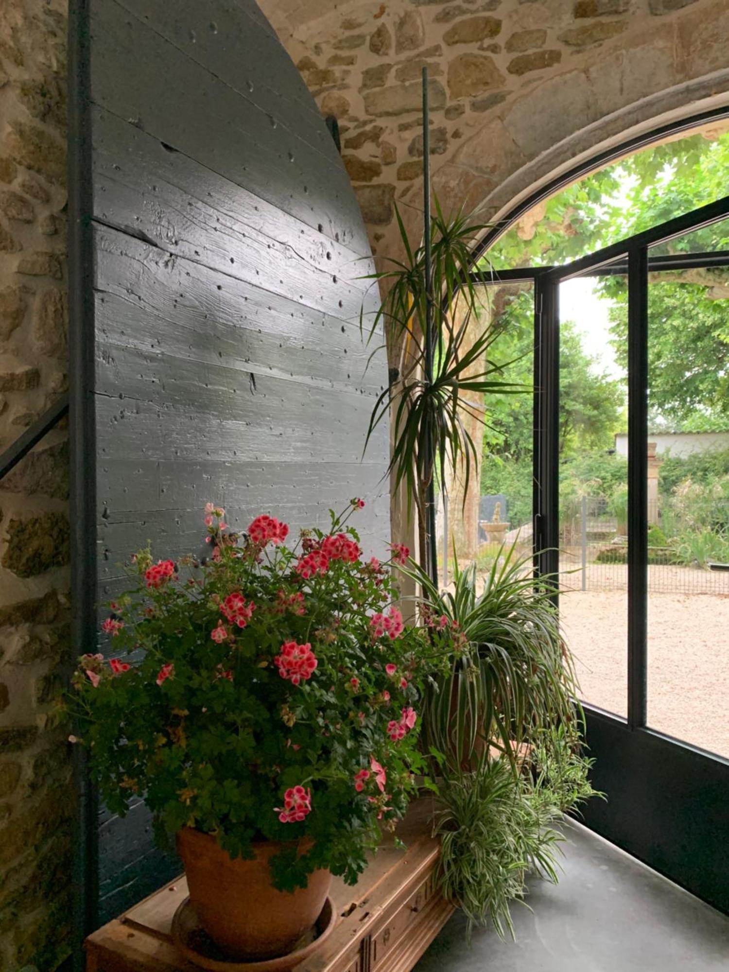 Saint-Julien-de-Peyrolas Domaine Forvent Bed & Breakfast エクステリア 写真