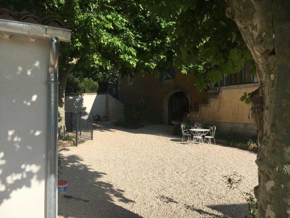 Saint-Julien-de-Peyrolas Domaine Forvent Bed & Breakfast エクステリア 写真