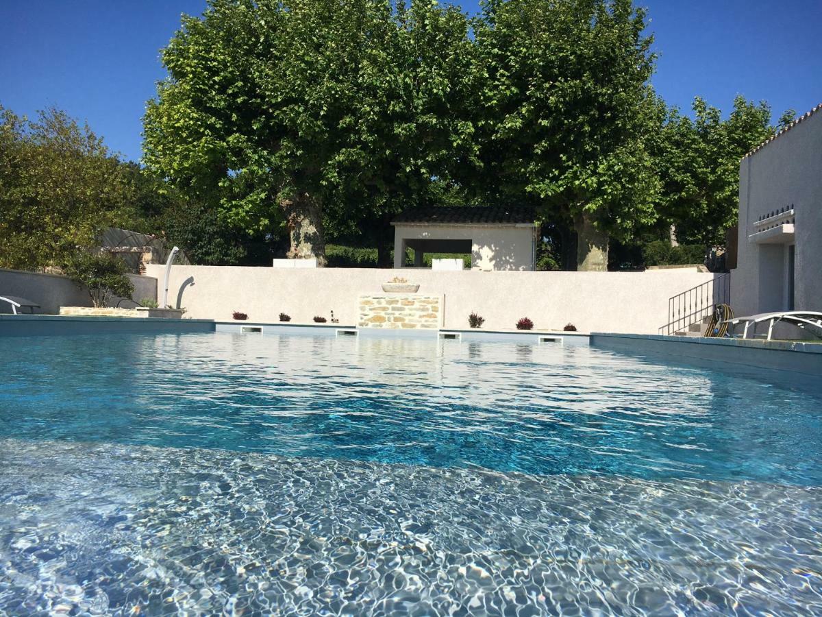 Saint-Julien-de-Peyrolas Domaine Forvent Bed & Breakfast エクステリア 写真