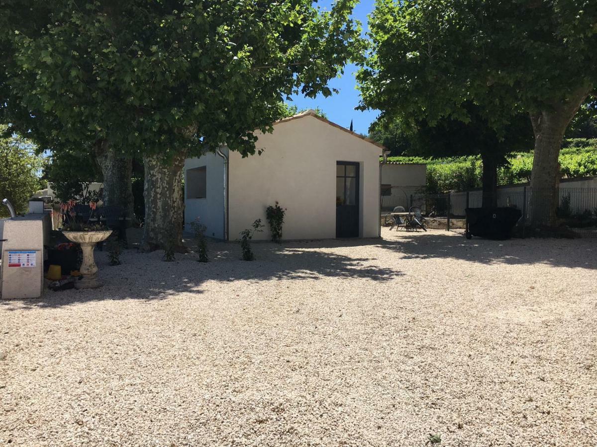 Saint-Julien-de-Peyrolas Domaine Forvent Bed & Breakfast エクステリア 写真