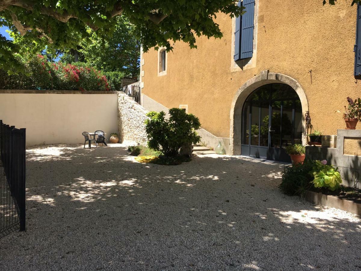 Saint-Julien-de-Peyrolas Domaine Forvent Bed & Breakfast エクステリア 写真